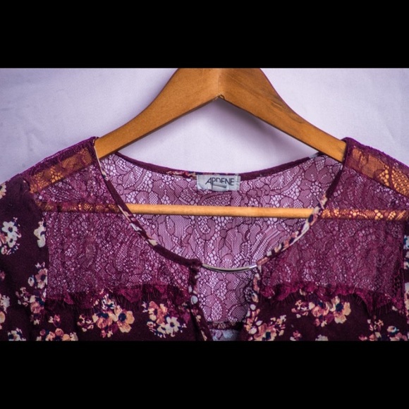 Blouse - Picture 2 of 2